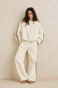 Womens Sale: Contrast Sweatshirt Cream