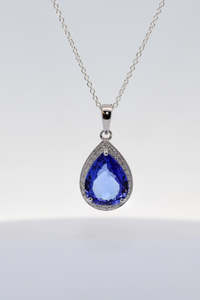 Necklaces And Pendants: Pear cut Tanzanite diamond pendant