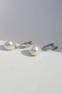 Earrings: 9ct White Gold Diamond Pearl Earrings