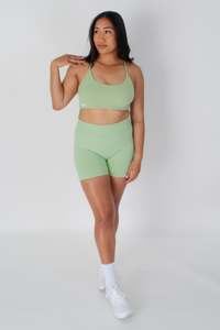 Frontpage: Seamless Sculpt Shorts Sage