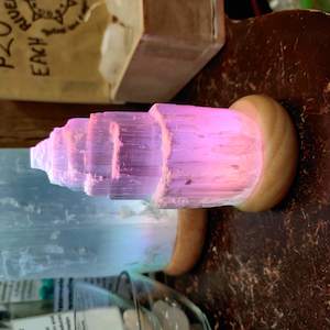 Selenite Lamps: Mini 10 x 5 cm Selenite LED Lamp with Mood Change Lighting