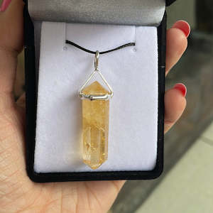 Crystal Point Pendants: Citrine silver point pendant
