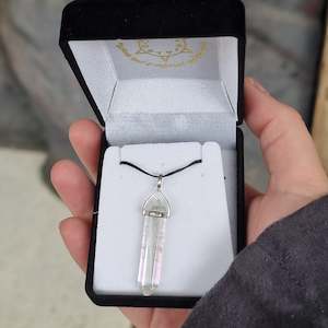Crystal Point Pendants: Clear quartz aura silver point pendant
