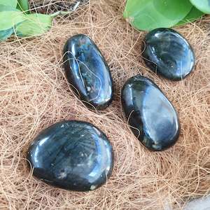 Tumbled Crystals: Labradorite Crystal (4-5cm)