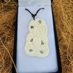 New Zealand Jewellery: Handcarved Large Tiki Bone Carving Pendant with Paua