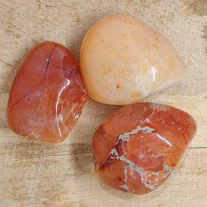 Carnelian Tumbled Crystal (2-3cm)