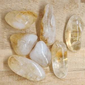 Stimulate Your Sacral Chakra: Citrine Tumbled Crystal (2-3cm)