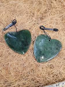 New Zealand Jewellery: Heart Greenstone Pendant
