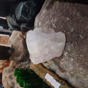 Rose Quartz Crystal Piece 4-6cm range