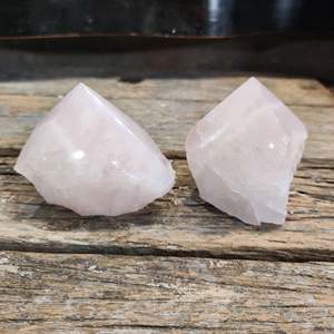 Live Sale: Standing Rose Quartz Point