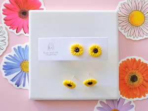 Girls Sunflower Studs