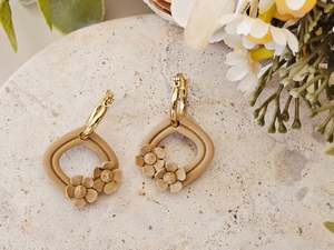 Daily Colour Tan Floral Hoops