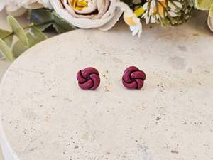 Daily Colour Burgundy Studs