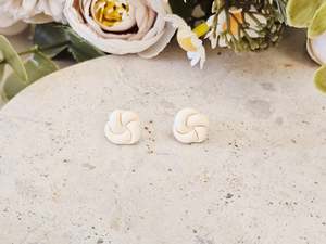 Daily Colour Pastel Yellow Studs