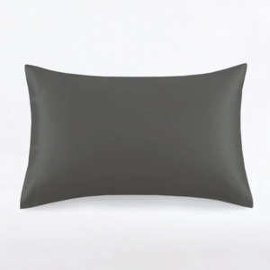 Manchester: 100% Silk Pillowcover – Olive