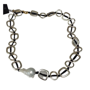 Metal Baroque Pearl Necklace Gold & Chrome