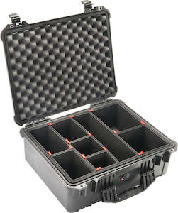 Medium Cases: 1550 Protector Case with TrekPak