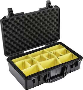 Air Cases: Pelican 1525 Air Case with Padded Divider (Black)