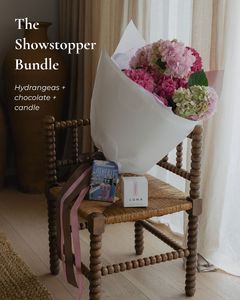 Mothers Day Gift Bundles: Showstopper + Chocolate + Candle