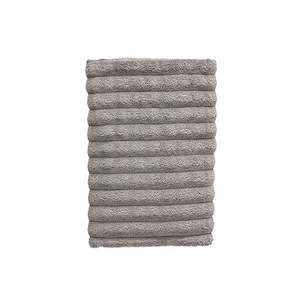 INU BATH TOWEL TAUPE
