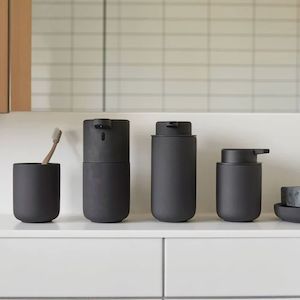 UME SENSOR DISPENSER BLACK