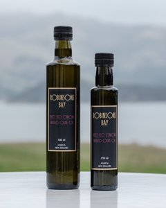 Products: Fried Red Onion Infused Olive Oil - Robinsons Bay Olives