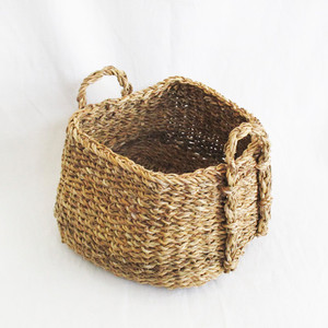 Products: Seagrass Basket - Medium robyn-buis