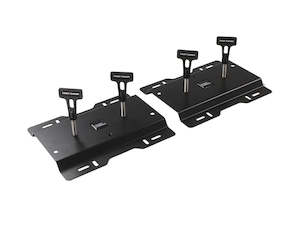 Platform Accessories: RECOVERY DEVICE / MAXTRAX MOUNTING KIT - BY FRONT RUNNER