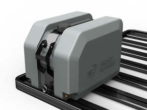 Platform Accessories: 42L WATER TANK WITH MOUNTING SYSTEM AND HOSE KIT