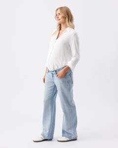 All: Billie Elastic Waist Jean Light Wash