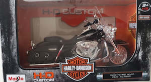 H D Models: Harley-Davidson Maisto Road King Classic 2013
