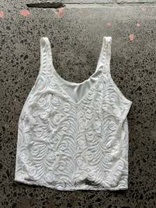 Womens Wear: White Lacey Patterned Cami - S
