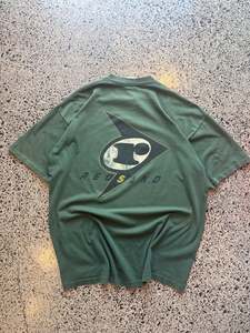 Thursday Drops: 90's Red Sand Surf Graphic T-Shirt - XL