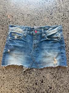 Mid Blue Denim Mini Skirt - M