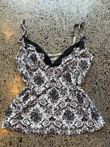 Floral Flowy Cami Top - M