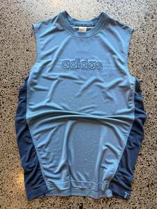 Adidas Singlet - L