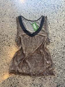 Cheetah Singlet Top - M