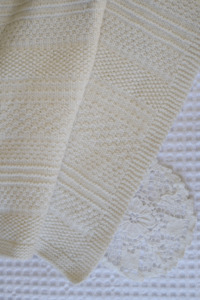 Knit and Purl Blanket BC97 in 8 Ply