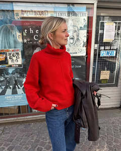 Patterns: Scarlet Sweater