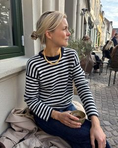 4 Ply Petterns: Olga Blouse