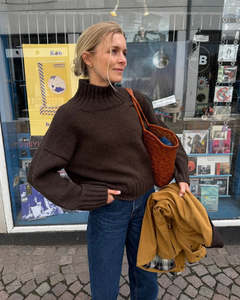 8 Ply Petterns: Hannah Sweater O-neck