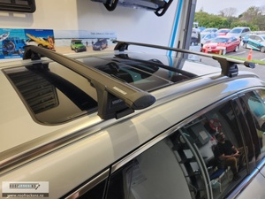 AERO THRUBAR BLACK - Roof Racks NZ
