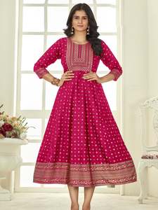 Kurtis: Zarina Flair Kurti