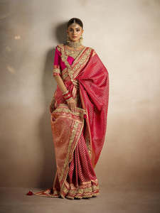 Parisha Saree