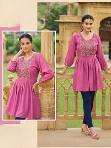 Esha Cotton Printed Short Kurti