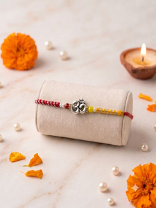 Rakhi Pooja Thalli: Rakhi