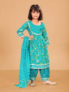 Girls Patiyala Suit