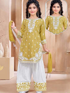 Aarna Palazzo Suit