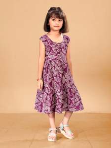 Girls Wear: Girl's Printed Frock S/L16X28