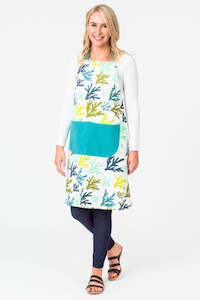 Kitchen Dining: Coral Apron